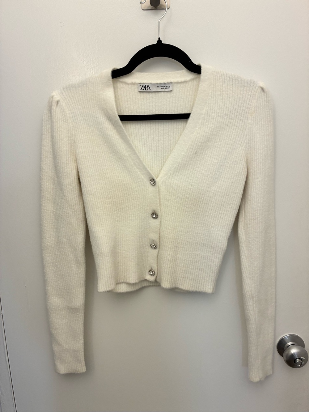 Zara Ivory V-Neck Ribbed Button Cardigan